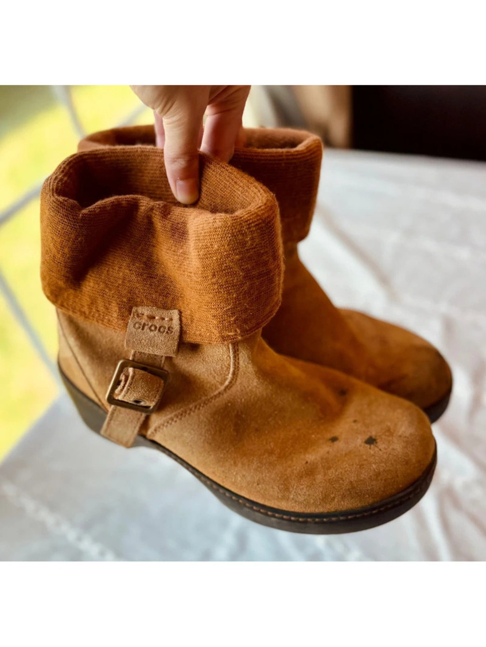 Women’s croc boots size 10